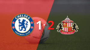 Sunderland supera por 2-1 a Chelsea con gol agónico tras dar vuelta el partido