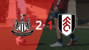 Newcastle United asegura la victoria al vencer 2-1 a Fulham con un gol agónico